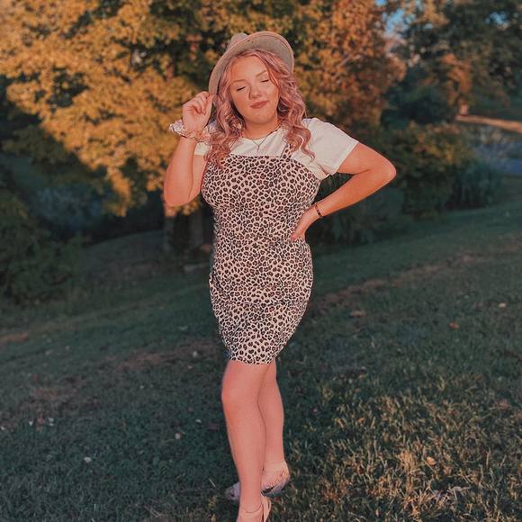 Meet your Posher, Maty - Picture 1 of 1